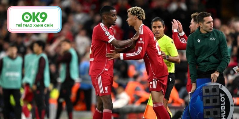 Alexander Isak thất vọng tại Liverpool: Thử thách và cơ hội 2 Sau gần một giờ thi đấu, Alexander Isak nhường chỗ cho đồng đội